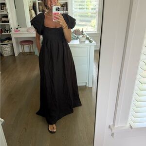 Elegant Black Maxi Dress